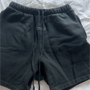 Fear of God Essential Sweatshorts